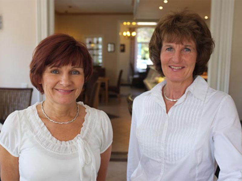 Die Inhaberinnen vom Café am Kurpark Helga Hünnekens und Susanne Fleckner